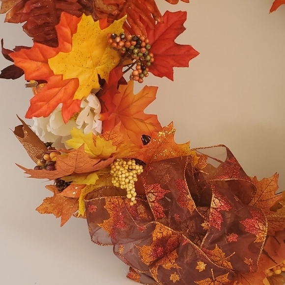 Fall Thanksgiving wreath - Picture 4 of 8